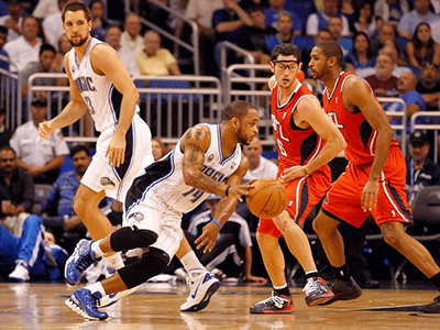 牛人用100吨液压机vs篮球 牛人用100吨液压机vs篮球